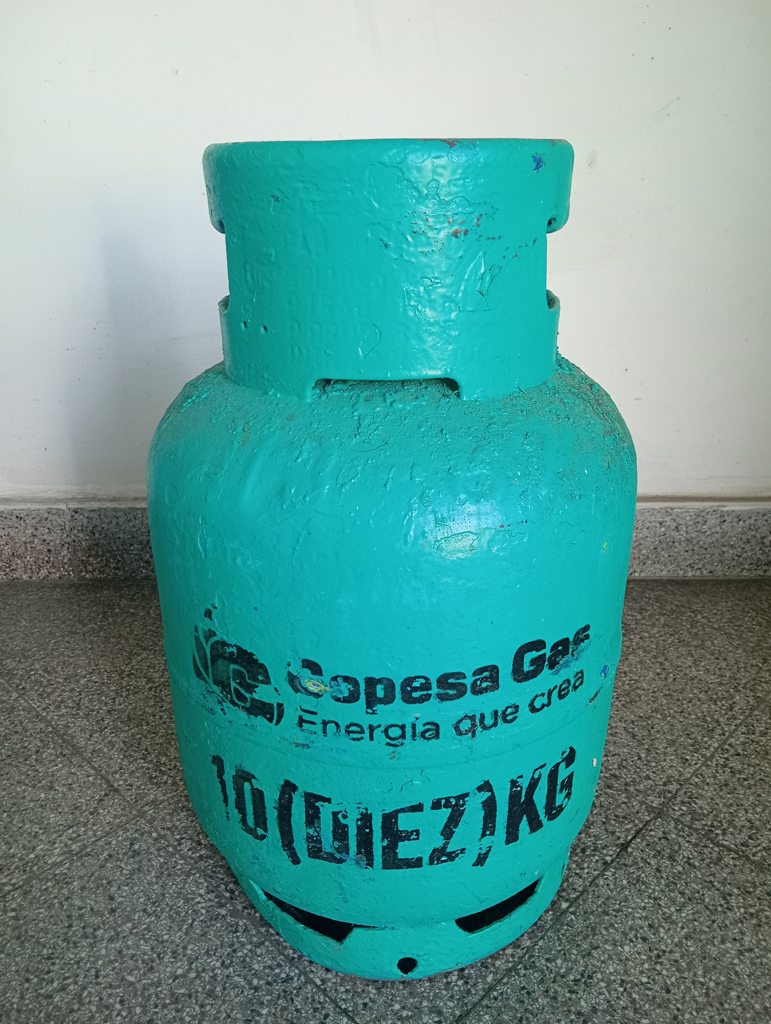 Garrafa Cap 10 Kg. Marca Copesagas Usado En Buen Estado Color Verde Agua Acc No Tiene