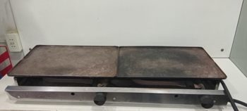 Plancha Hamburguesera Marca Venacio Modelo Nro Usado En Buen Estado Acc 2 Quemadores