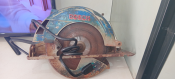 Sierra Tipo Circular Marca Bosch Modelo Gks235 Usado En Buen Estado Acc ProtectorDisco
