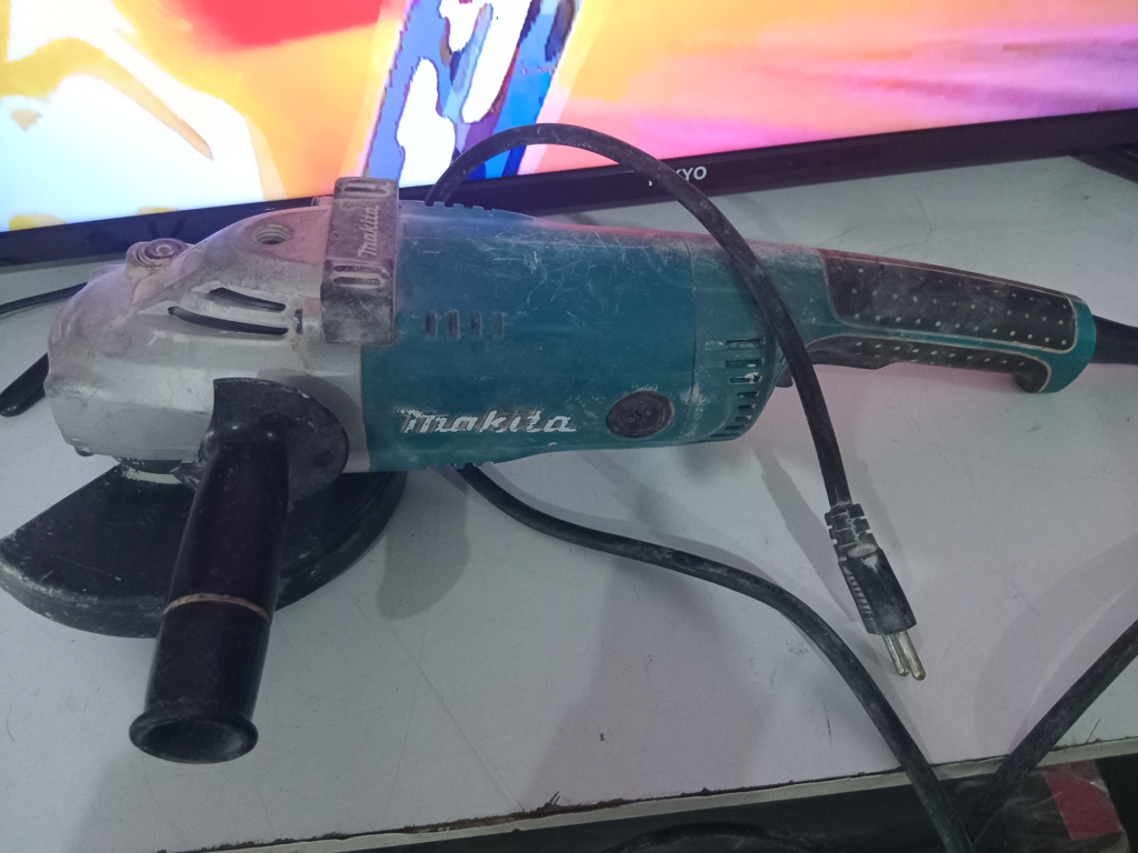 Pulidora Marca Gama Modelo G1914ar Tamaño Grande Usado En Buen Estado Acc ProtectorManija