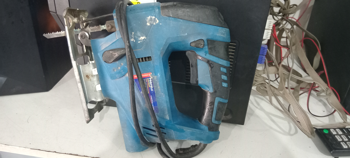 Sierra Tipo Caladora Marca Profield Modelo Qualidade Usado En Buen Estado Acc SierritaProtector