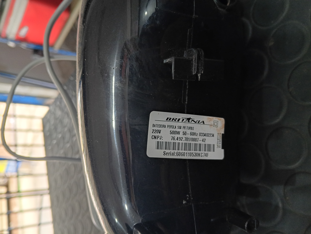 Batidora Marca Britania. Modelo Perola550 Nuevo Sin Uso Acc 1 Bastidor