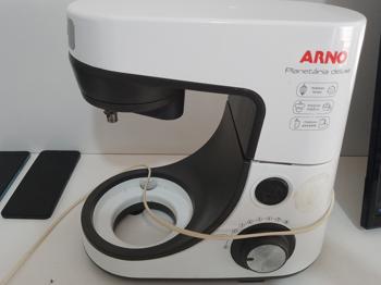 Bebedero Marca Arno Modelo Planetaria Deluxe Usado En Buen Estado Acc 3 Cabezas Cambiables. 1 Bol