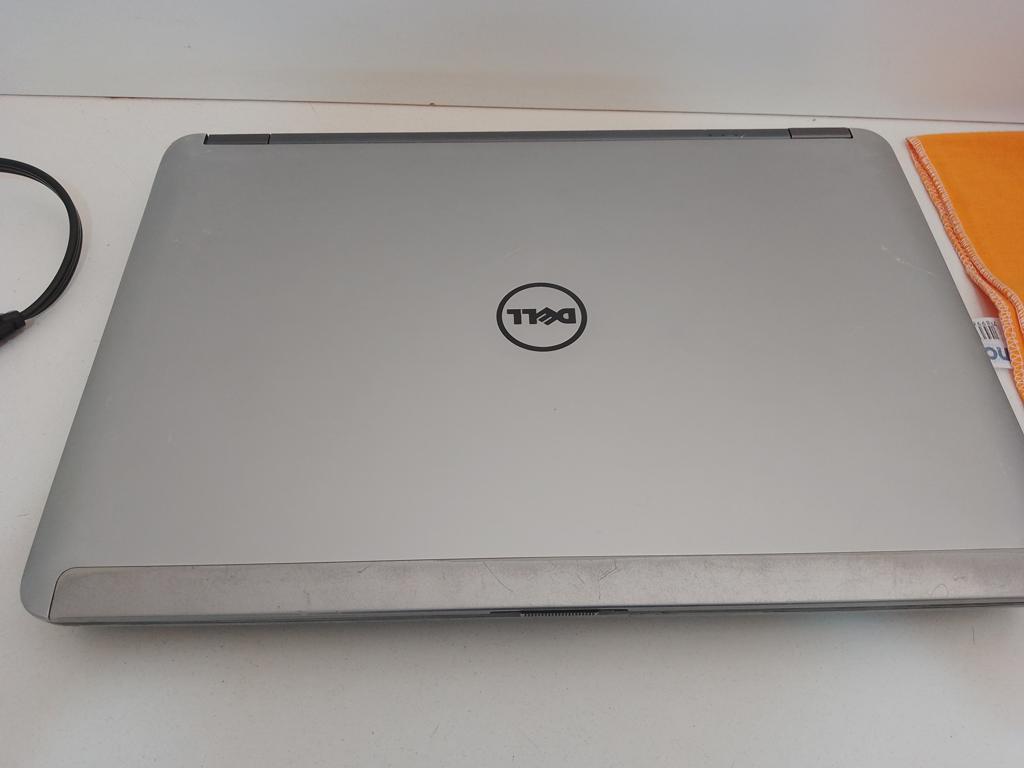 Notebook Marca Del Modelo Desktop - D4t6dr4 Procesador I5 Memoria Ram 8 Gb Disco Duro 222 Gb Generacion 4 Acc Cargador Original
