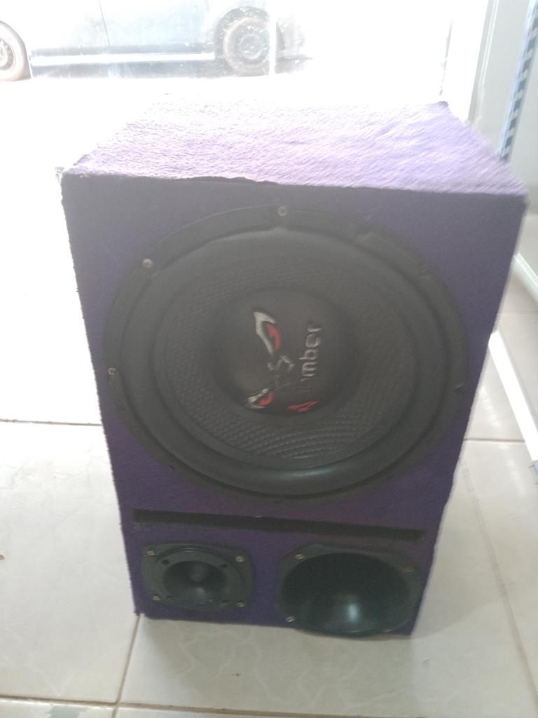 Parlante Para Equipo De Sonido Marca Bomber Modelo No Tiene Usado En Buen Estado Acc CornetaBlafe