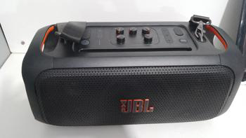Equipo De Sonido Marca Jbl Sin Control Modelo Party Box On The Go Usado En Buen Estado Acc CajaMicrofonoCorreaCable Power