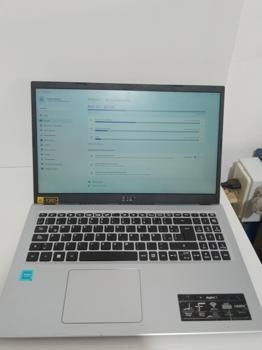 Notebook Marca Acer Modelo Aspire 3 Procesador Intel Celeron Memoria Ram 4 Gb Disco Duro 256 Gb Generacion 4 Acc Cargador Original