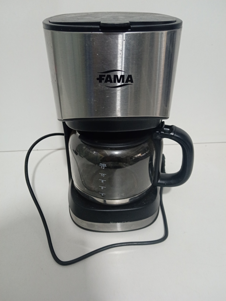 Cafetera Marca Fama Modelo Cf-1000 Usado En Buen Estado Acc Jarra De Cristal