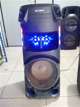 Equipo De Sonido Marca Sony Con Control Modelo Mhc-V43d Usado En Buen Estado Acc Con Control