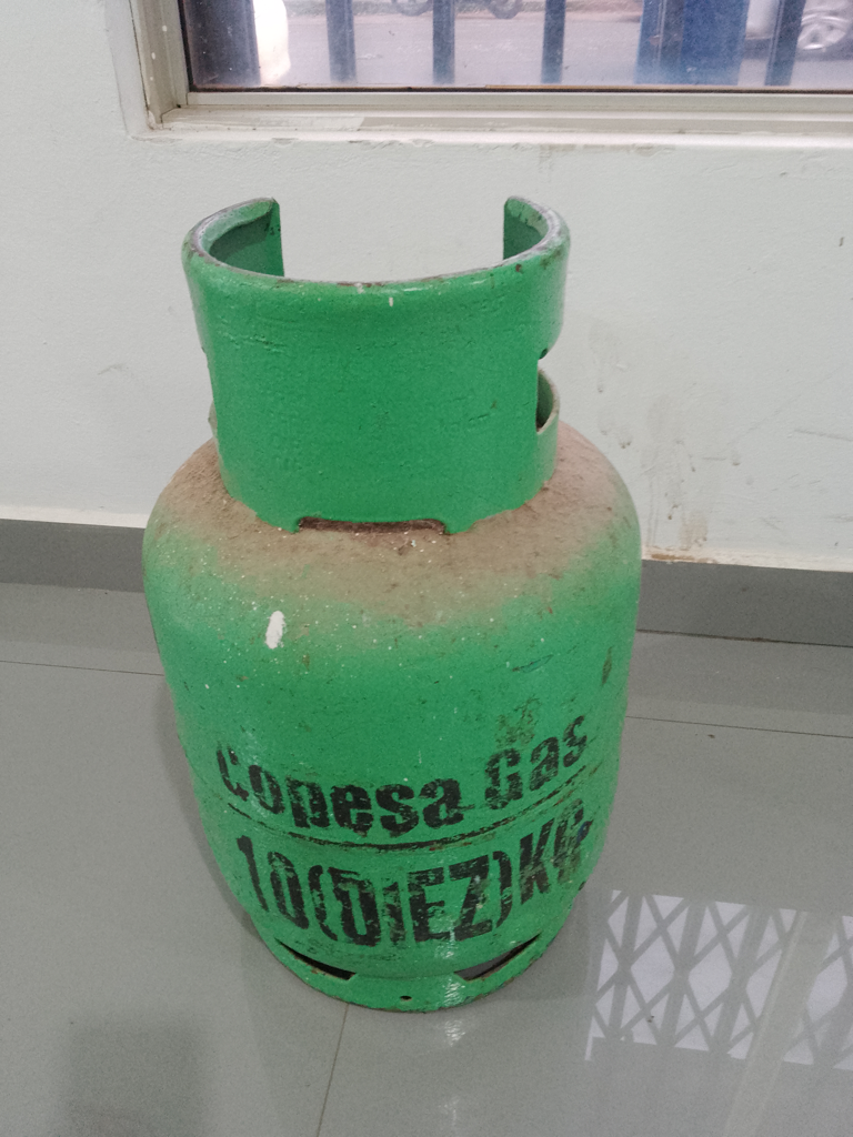 Garrafa Cap 10 Kg. Marca Copesa Gas Usado En Buen Estado Color Verde Acc No Tiene