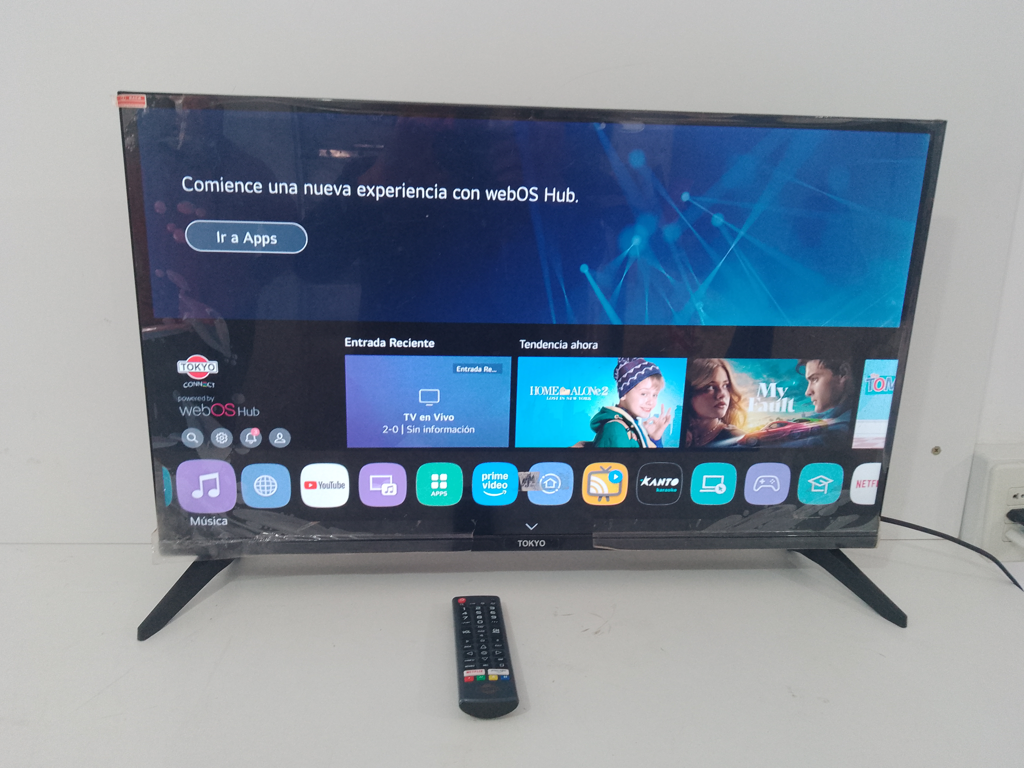 Televisor Led Smart De 32 '' Marca Tokyo Modelo Tvtokhf32wb Con Control Usado En Buen Estado Acc Control