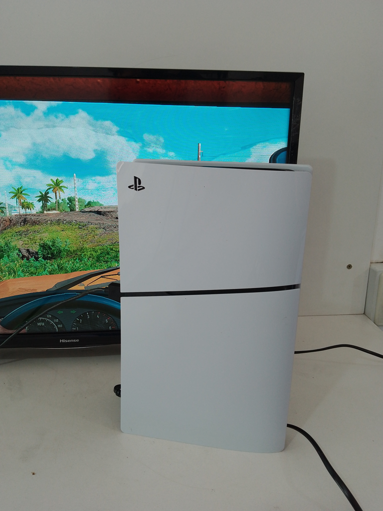 Juego Electronico Ps5 Marca Sony Modelo Cfi-2015 Disco Duro 1.000 Gb Con Control Con Caja Usado En Buen Estado Acc Control Cable De Carga