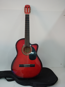 Guitarra Marca Vizcaya Modelo Arc-39-Rb Usado En Buen Estado Acc Con Estuche Color Negro