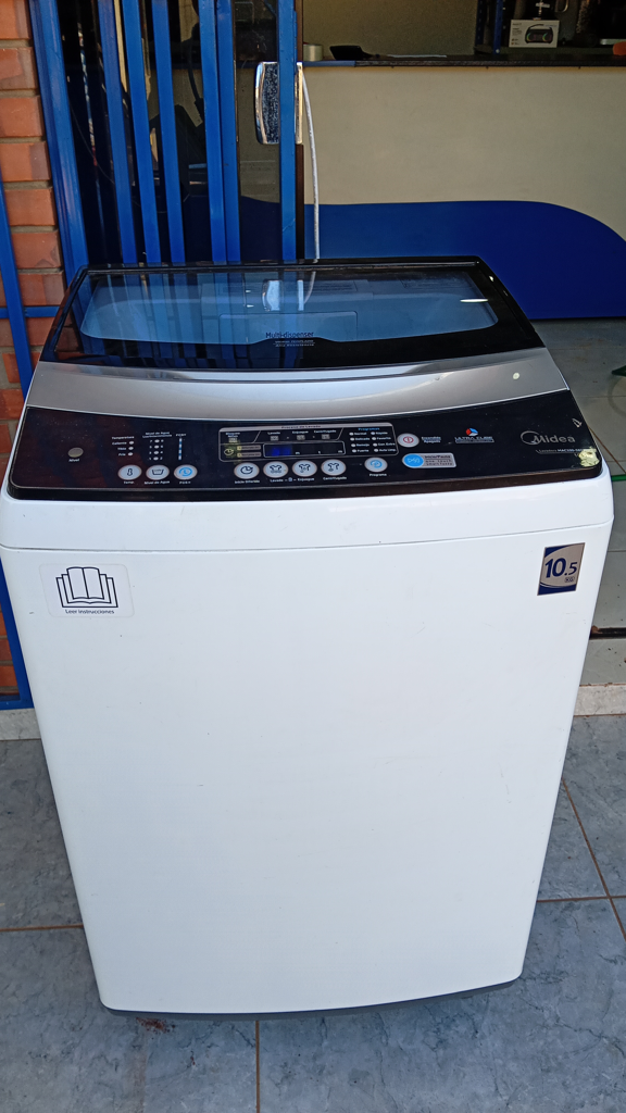Lavarropas Cap 10 Kg. Marca Midea Modelo Mac100-S802ps Usado En Buen Estado Acc Con Manguera De Carga Y Descarga