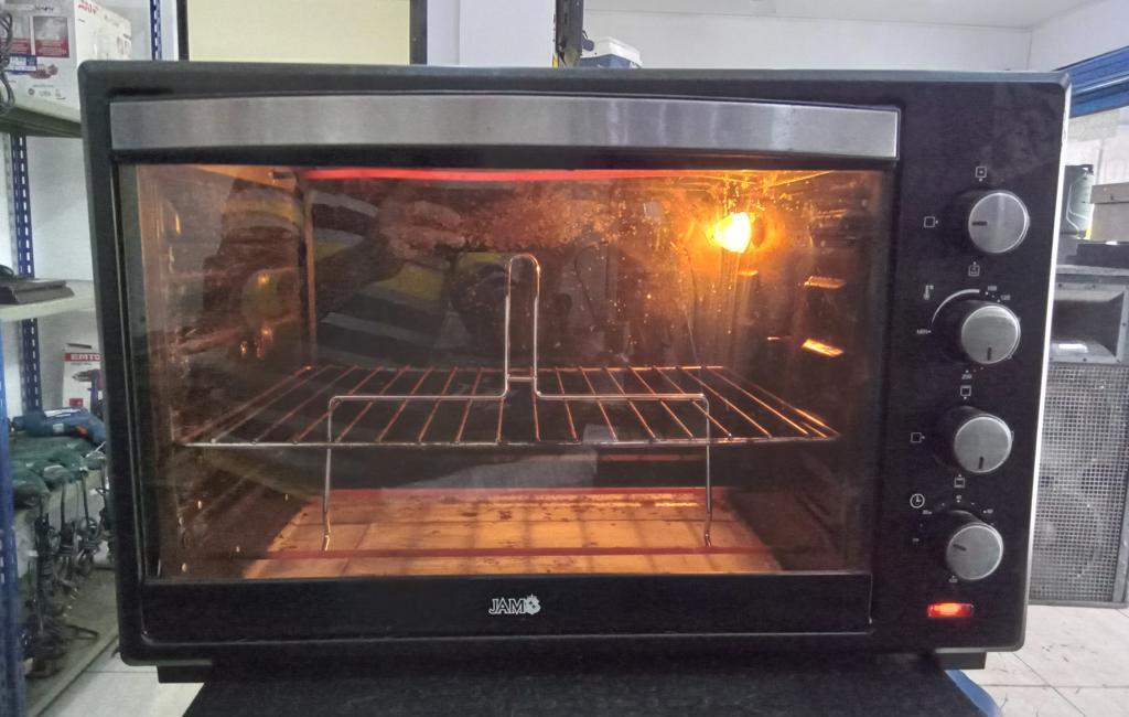 Horno Marca Jam Litros 60 Modelo Dn60e Usado En Buen Estado Acc Con Una Parrilla
