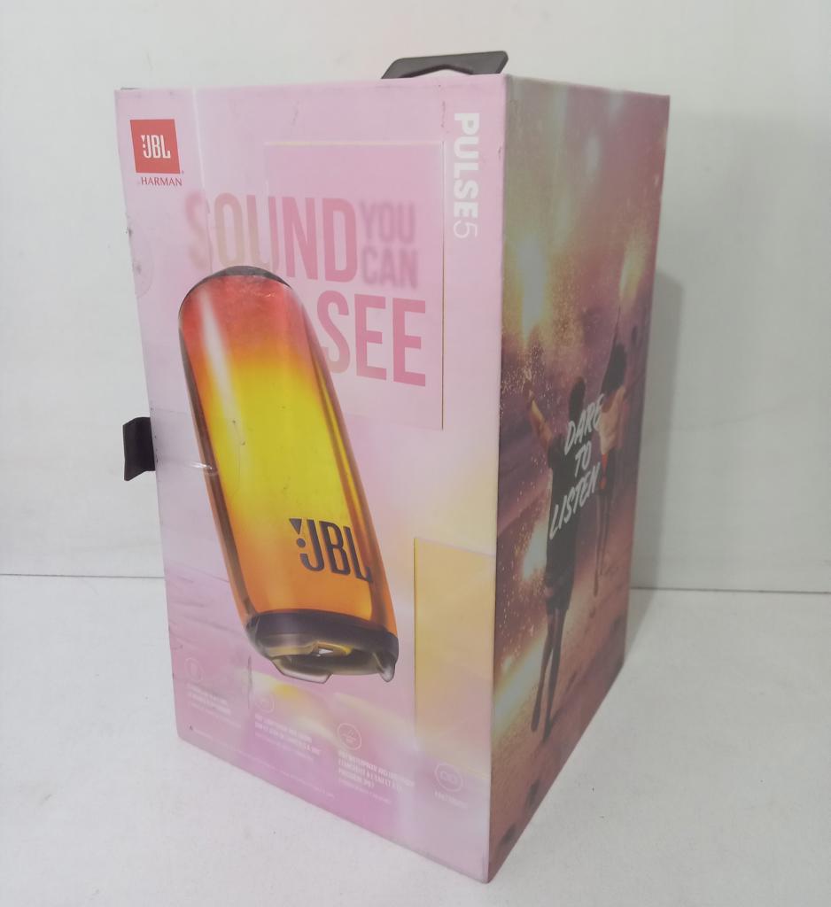 Speaker Potencia Watts 50 Marca Jbl Sin Control Modelo Pulse 5 Usado En Buen Estado Con Caja Acc Con ManualCable Cargador
