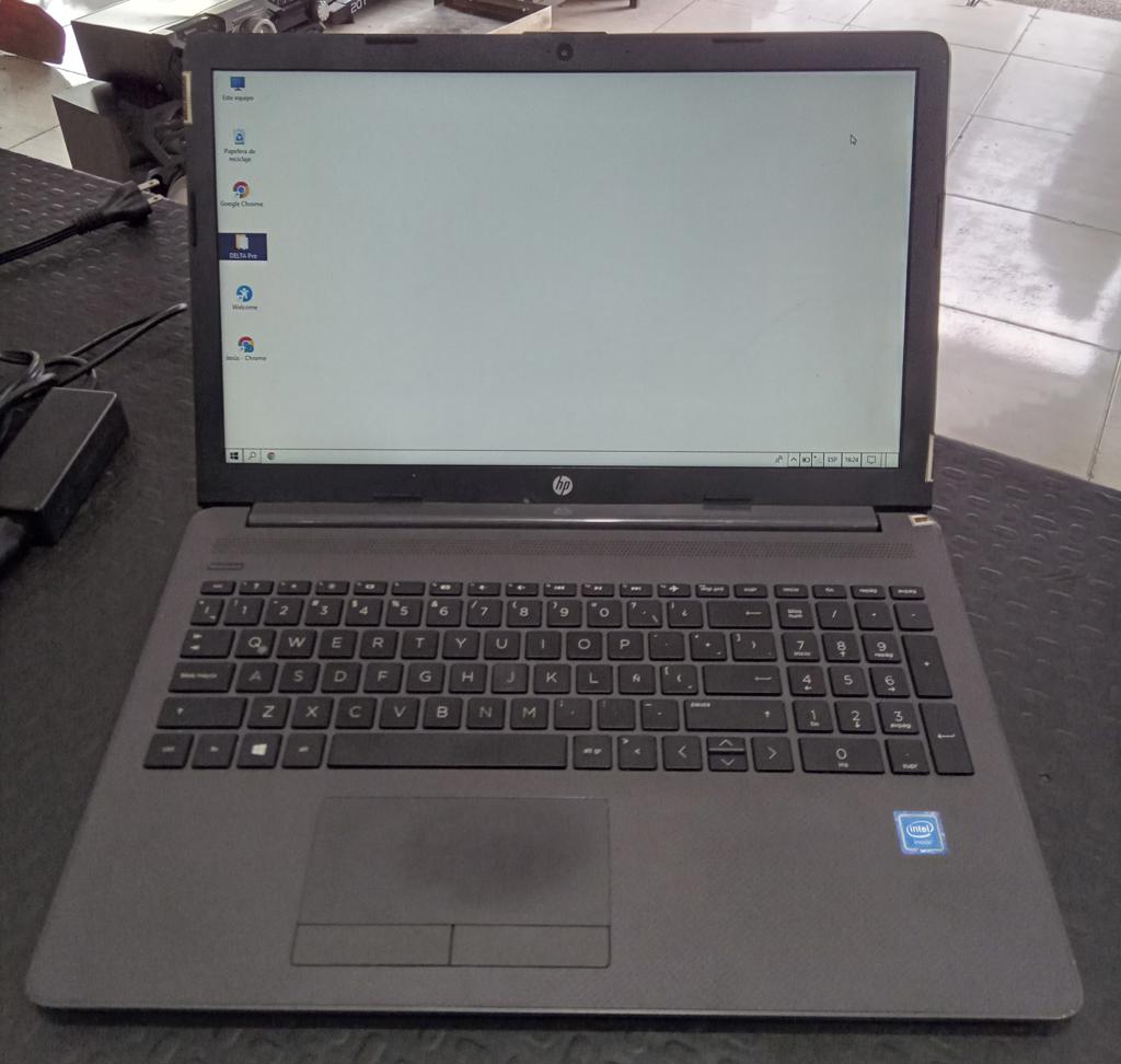Notebook Marca Hp Modelo Hp15 Procesador Celeron Memoria Ram 4 Gb Disco Duro 256 Gb Generacion 5 Acc De 15 Pulgadas