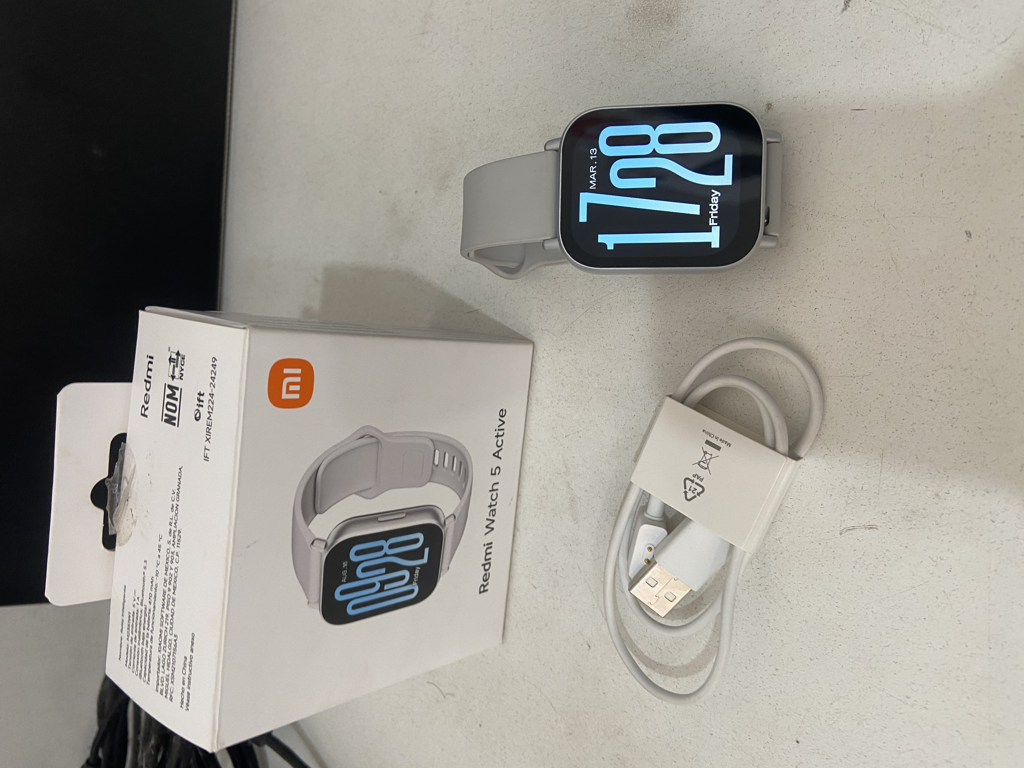 Reloj Para Caballero Marca Redmi Modelo Watch 5 Active Usado En Buen Estado Acc Cable De CargadorCaja