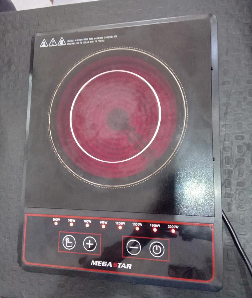 Cocina Electrica Tipo Convencional Marca Mega Star Modelo Er68 Usado En Buen Estado Acc Caja