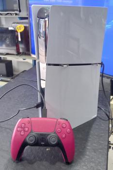 Juego Electronico Ps5 Marca Sony Modelo Cfi-2015 Disco Duro 1.000 Gb Con Control Sin Caja Usado En Buen Estado Acc Cable Cargador Cable Hdmi
