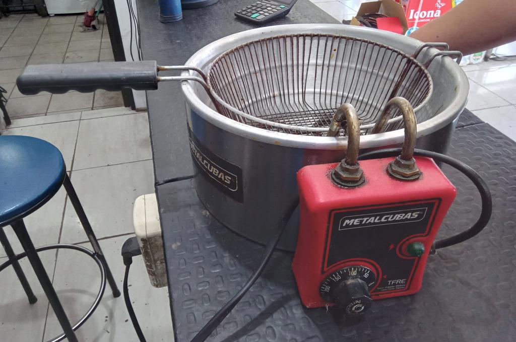 Fritadora Marca Metal Cubas Modelo No Tiene Usado En Buen Estado Acc Fritadora Electrico De 3 Litros