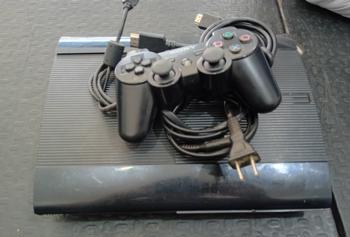 Juego Electronico Ps3 Marca Sony Modelo Super Slim Sin Caja Disco Duro 500 Gb Con Control Usado En Buen Estado Acc Cable HdmiCable PowerCable Usb
