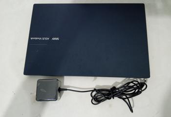 Notebook Marca Asus Modelo Vivobook Procesador I3 Memoria Ram 8 Gb Disco Duro 256 Gb Generacion 13 Acc Pantalla De 14