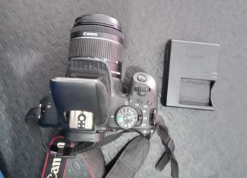 Camara Fotografica Marca Canon Modelo T7i Usado En Buen Estado Acc Con Memory De 128gb