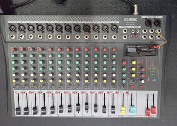 Consola De Sonido Marca Megasonic Modelo Amx 12us Usado En Buen Estado Acc TransformadorDe 12 CanalesCon Entrada Usb