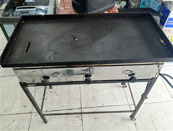 Plancha Hamburguesera Marca No Tiene Modelo No Tiene Usado En Buen Estado Acc Patitas Con RuedasMangueraDe 3 Perillas