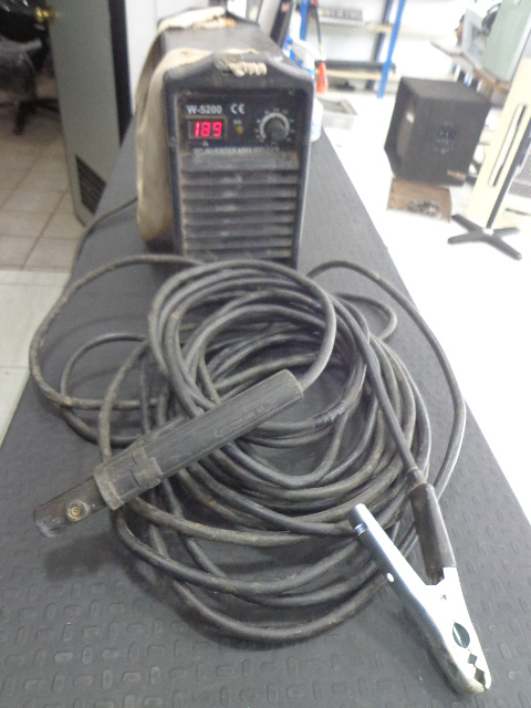 Soldador Marca Vcp 250amp Electronico Modelo W-5200 Usado Con Desgaste Acc Cable Cte Y 2 Pinzas