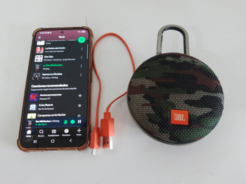 Speaker Potencia Watts No Tiene Marca Jbl Sin Control Modelo Clip 3 Usado Con Desgaste Sin Caja Acc Con Cable Usb