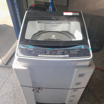 Lavarropas Cap 10 Kg. Marca Electrolux Modelo Ewiw95f Usado En Buen Estado Acc Manguera Para Carga Y Descarga