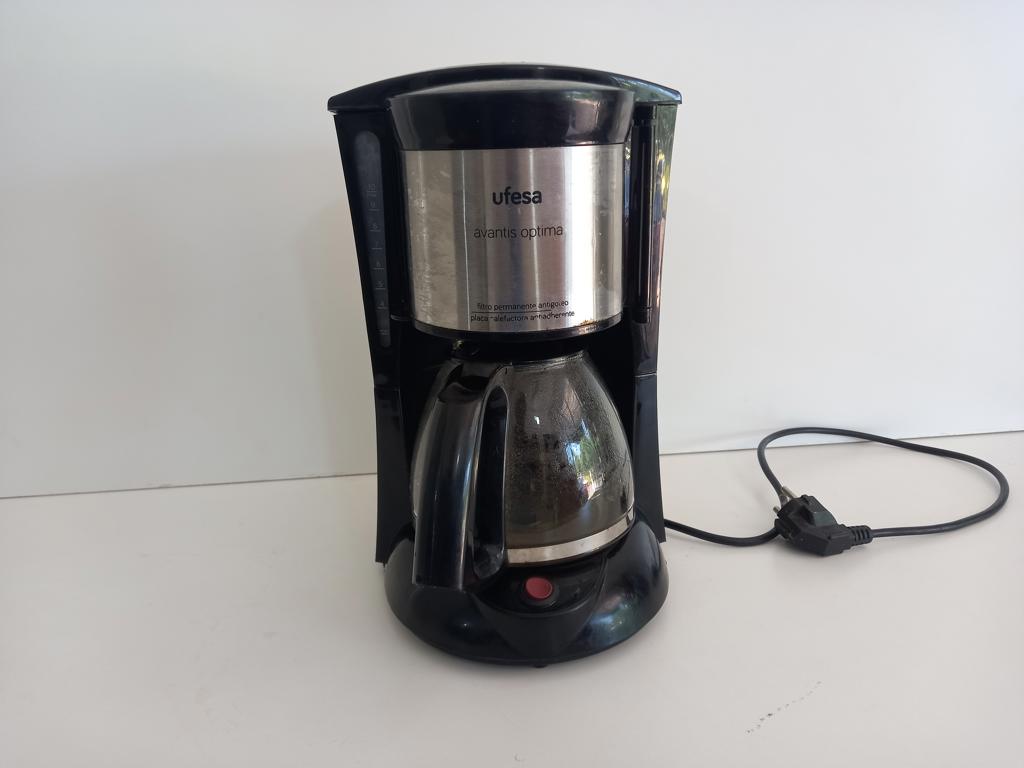 Cafetera Marca Ufesa Modelo Cg7232 Usado En Buen Estado Acc Jarra De Vidrio