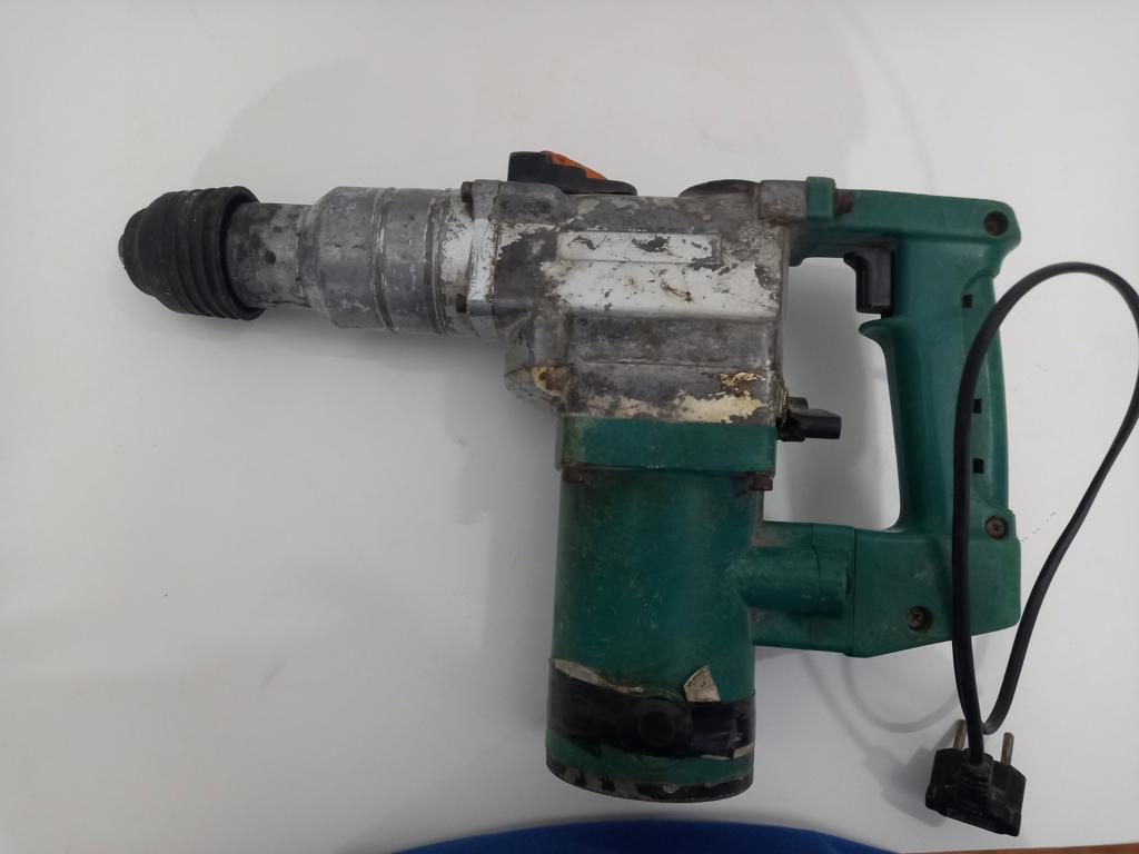 Taladro Marca Modelo Hammer Drill Usado Con Desgaste Acc No Tiene