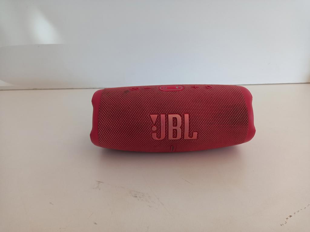 Speaker Potencia Watts No Tiene Marca Jbl Sin Control Modelo Charge 5 Usado En Buen Estado Sin Caja Acc Con Cable Usb