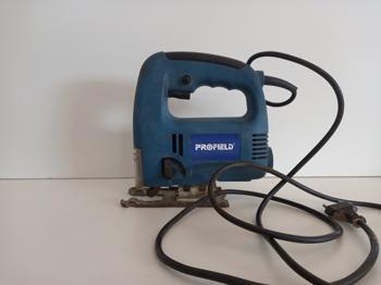 Sierra Tipo Caladora Marca Profield Modelo No Tiene Usado En Buen Estado Acc No Tiene
