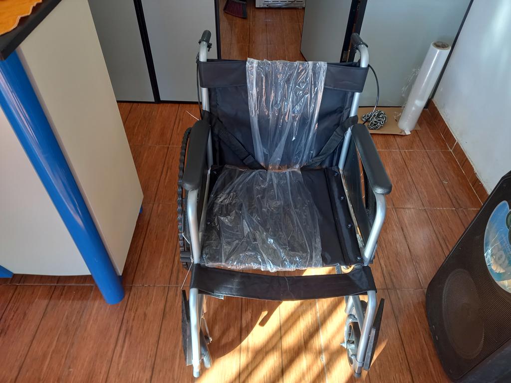 Silla De Ruedas Marca No Tiene Modelo No Tiene Usado En Buen Estado Acc No Tiene