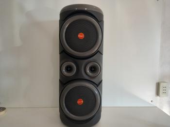 Caja De Sonido Amplificada Marca Hi-F1 Modelo Xy-S6770 Sin Control Usado En Buen Estado Acc Con Un Microfono