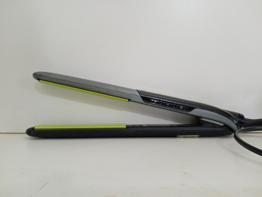 Planchita Para Cabello Marca Remigton Modelo S12a Usado En Buen Estado Acc Cable Corriente