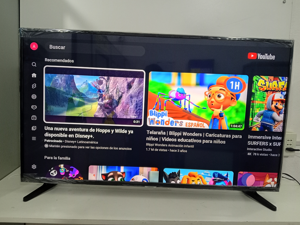 Televisor Led Smart De 43 '' Marca Samsung Modelo Un43tu7090g Con Control Usado En Buen Estado Acc Con ControlPatitas