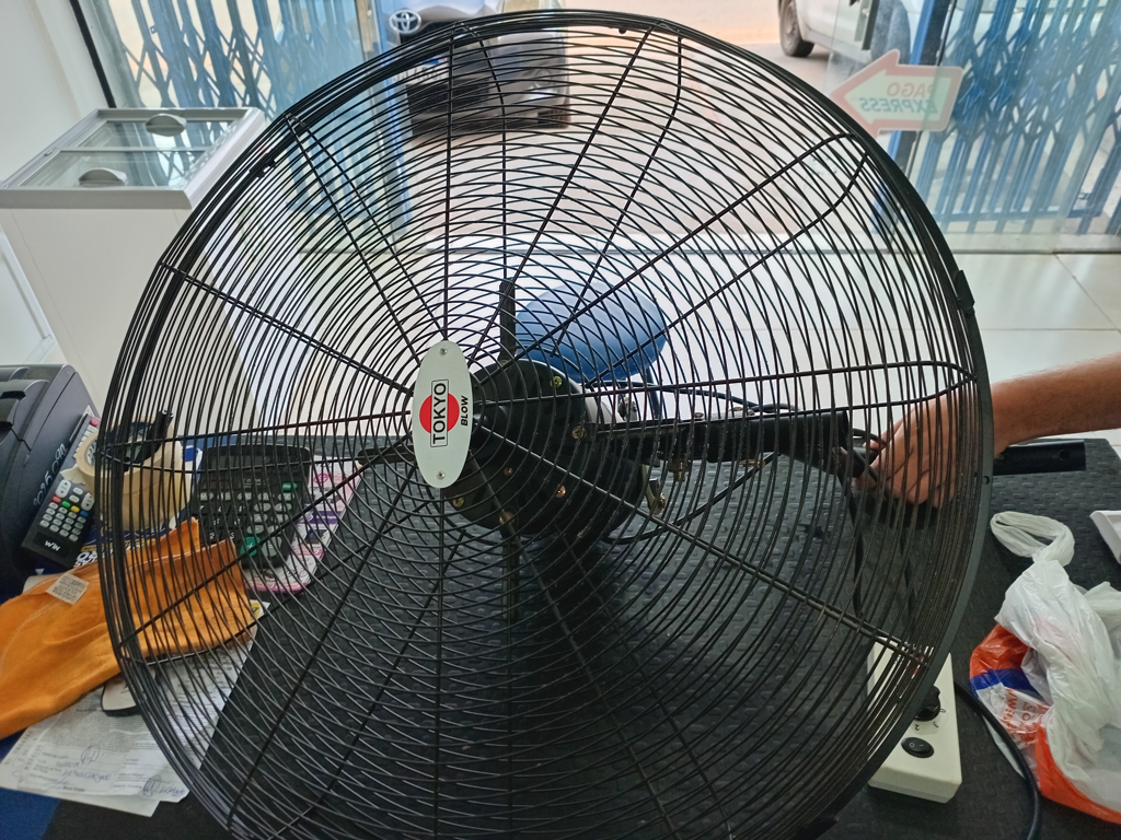Ventilador 3 Velocidades Marca Tokyo Modelo Tokpai26r-Ar Usado En Buen Estado Acc SoporteControl