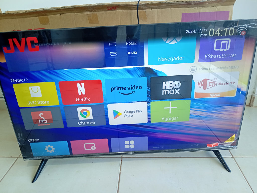 Televisor Led Smart De 50 '' Marca Jvc Modelo Lt-50n64u2 A Con Control Usado En Buen Estado Acc Patitas