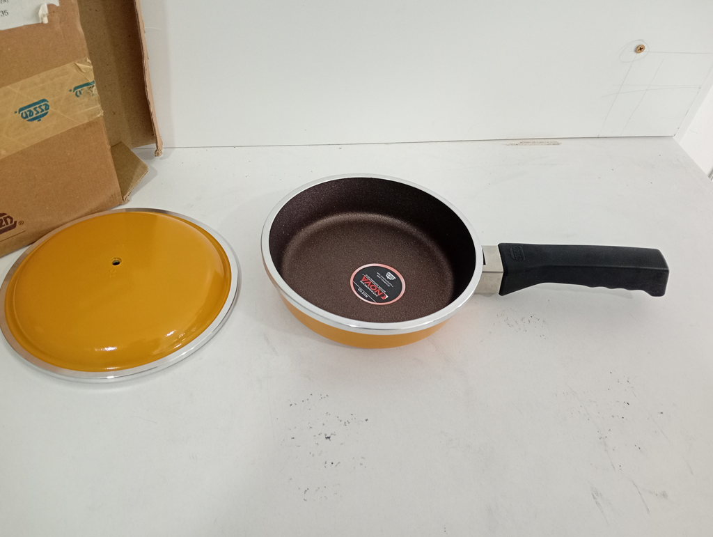 Olla Marca Essen Modelo No Tiene Nuevo Sin Uso Con No Tiene Tipo Convencional Acc No Tiene
