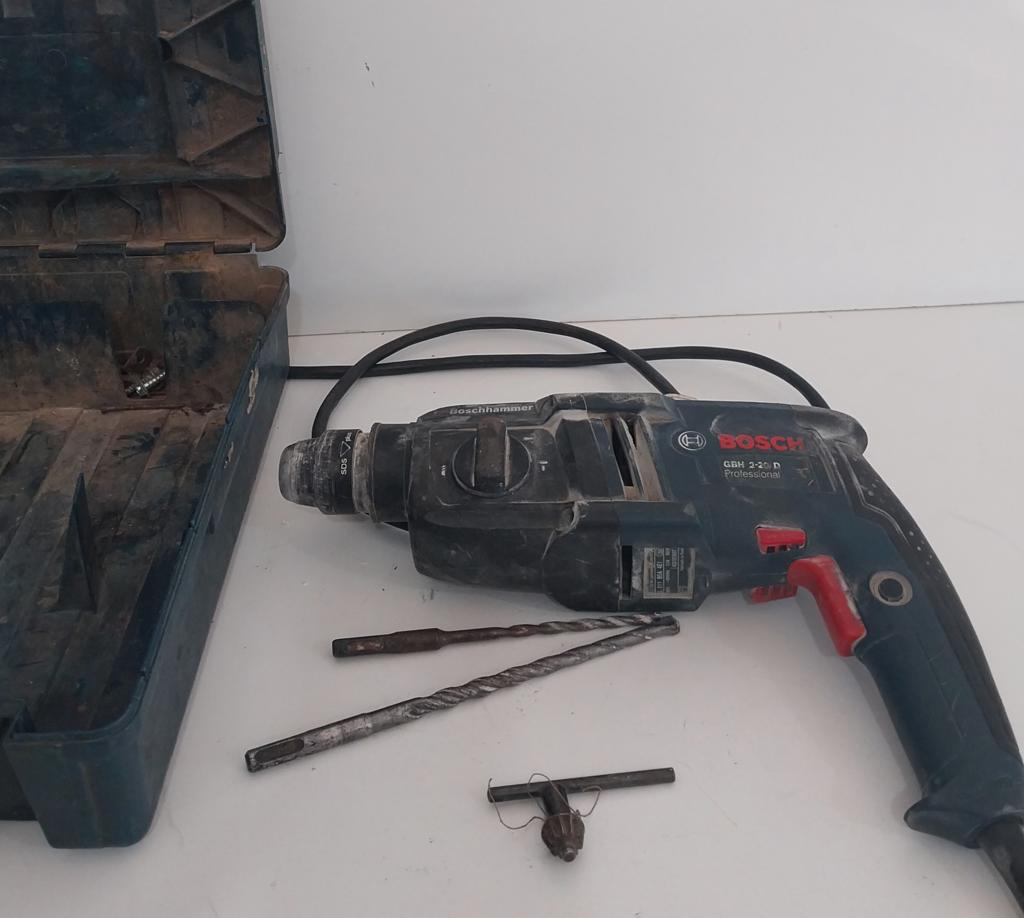 Taladro Marca Bosch Original Modelo Gbh 2-20d Usado Con Desgaste Acc LlaveMecha 6/10mm