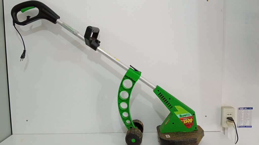 Bordeadora De Cesped Marca Trap 1500 Modelo Master Usado En Buen Estado Acc No Tiene