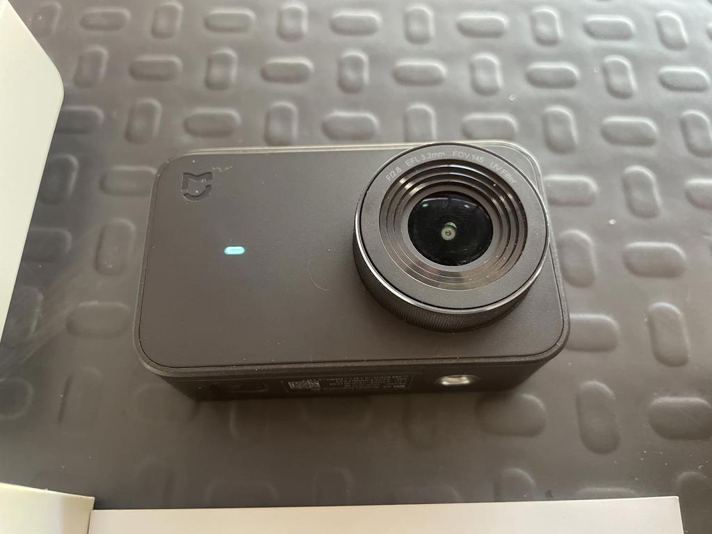 Camara Filmadora Marca Xiaomi Modelo Mi Action Camera 4k Usado En Buen Estado Acc Memoria De 64gbBateria