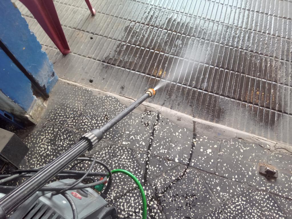 Hidro Lavadora Marca Lux Modelo Lux-2100 Usado En Buen Estado Acc Manguera4 Picos