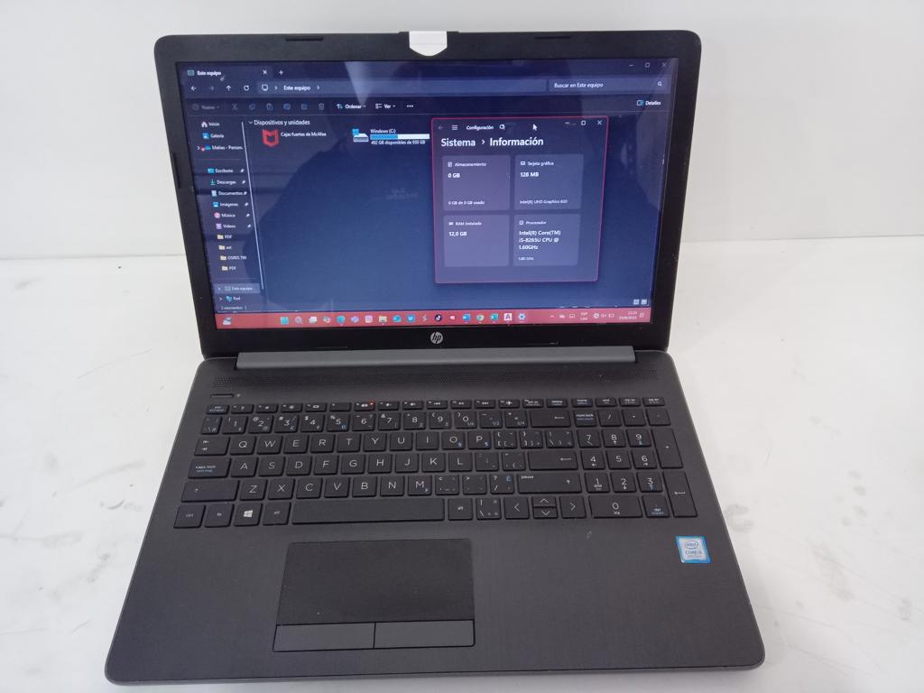 Notebook Marca Hp Modelo 15-Da1007a Procesador Core I5 Memoria Ram 12 Gb Disco Duro 1.000 Gb Generacion 8 Acc No Tiene