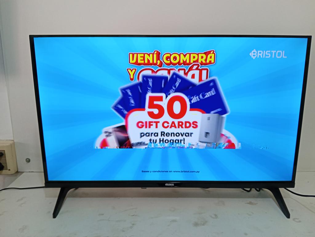Televisor Led Convencional De 32 '' Marca Fama Modelo Tvf-32fh Usado En Buen Estado Con Control Sin Caja Acc Par De Patitas